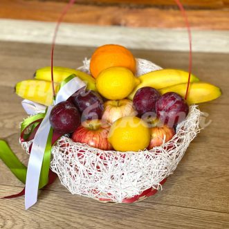 Фруктовое ассорти с бананами Фруктовое ассорти с бананами